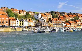 Swordfish Cottage **Next To The Harbour**